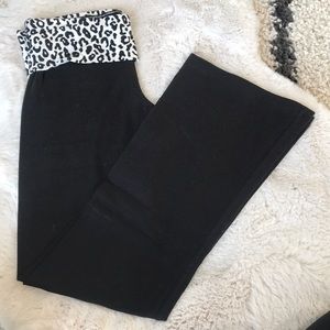 VS Yoga Pants